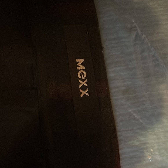 A beautiful mini skirt, MEXX - Picture 3 of 5